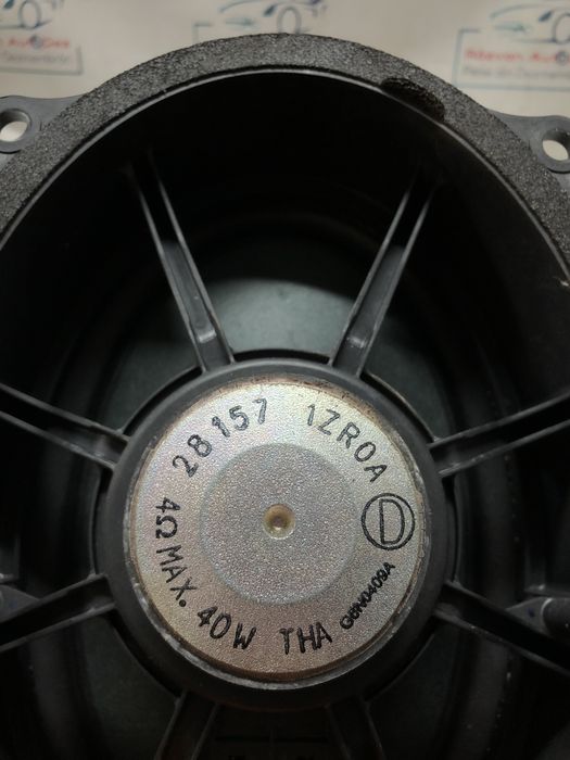 boxa stanga fata nissan navara 2.3 motorina 2016