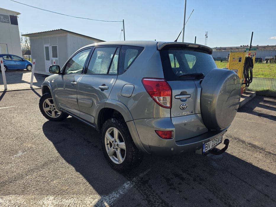 Toyota Rav 4 AWD kit înălțare 4x4 stare excelenta schib duster samurai