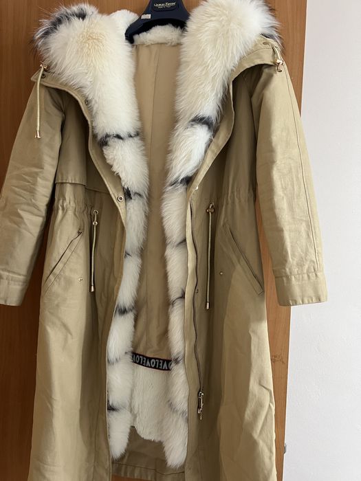 Парка зимняя в отличном состоянии