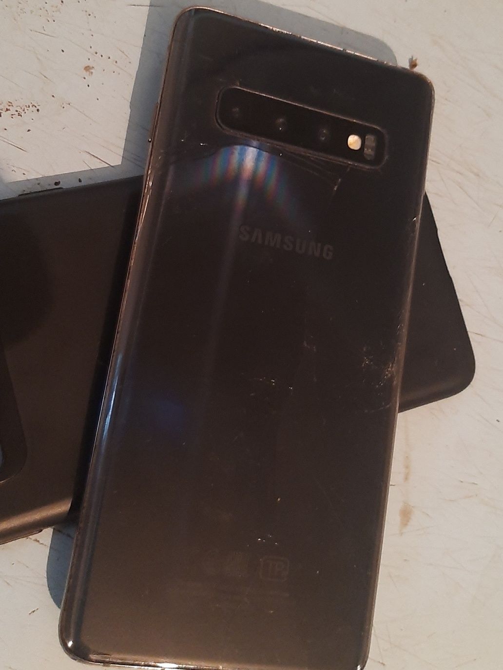 Samsung S10 обмен на другой смартфон  .