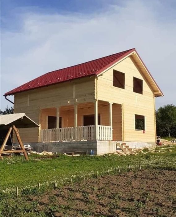 Case si containere modulare pe structură metalică rezistentă și inveli