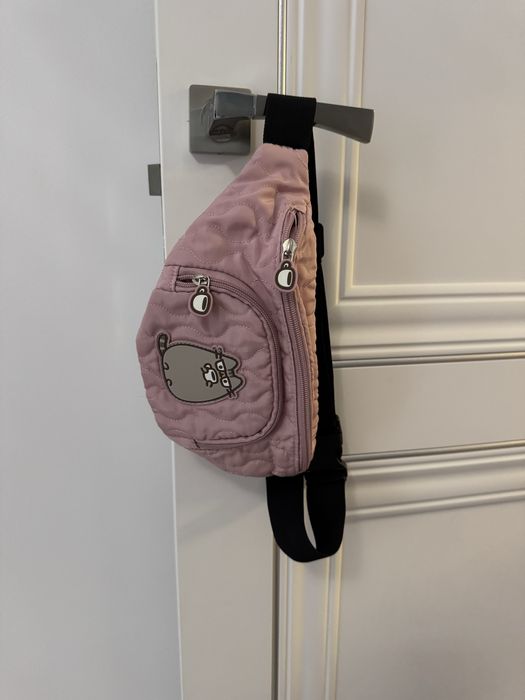 Borseta pusheen, noua fara eticheta