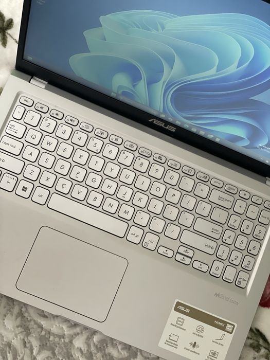 Laptop Asus X515