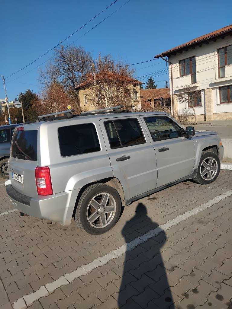Продавам Jeep Patriot