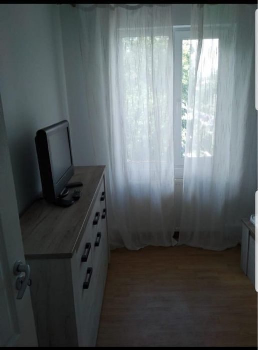Inchiriez apartament 2 camere