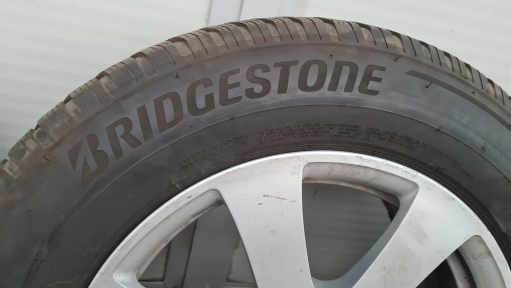 Vand jante aliaj originale MB S-klasse + anvelope de iarna 235.65 R17