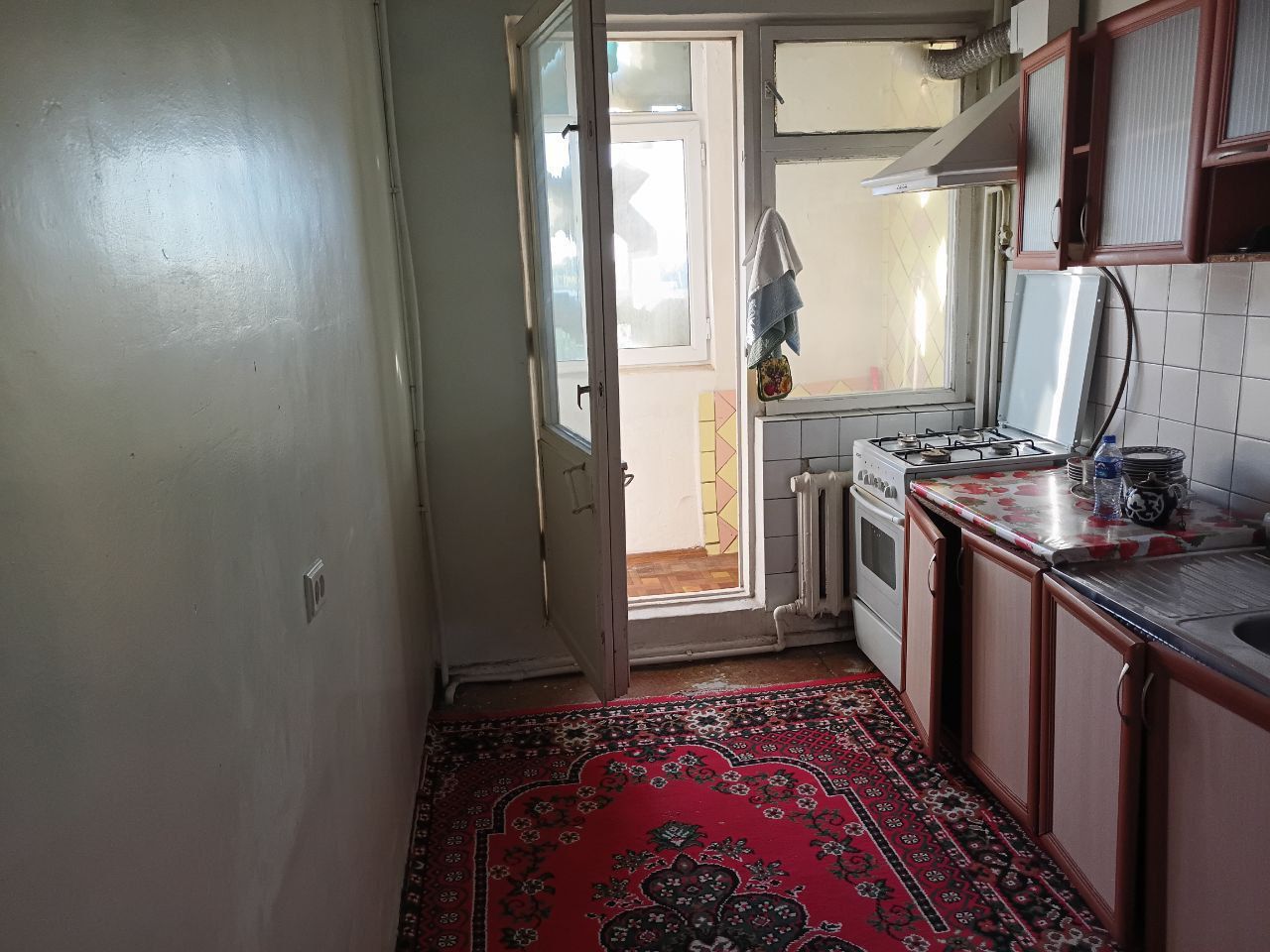 Чиланзар-15. 3/5/9. 72м2. Срочно продается квартира