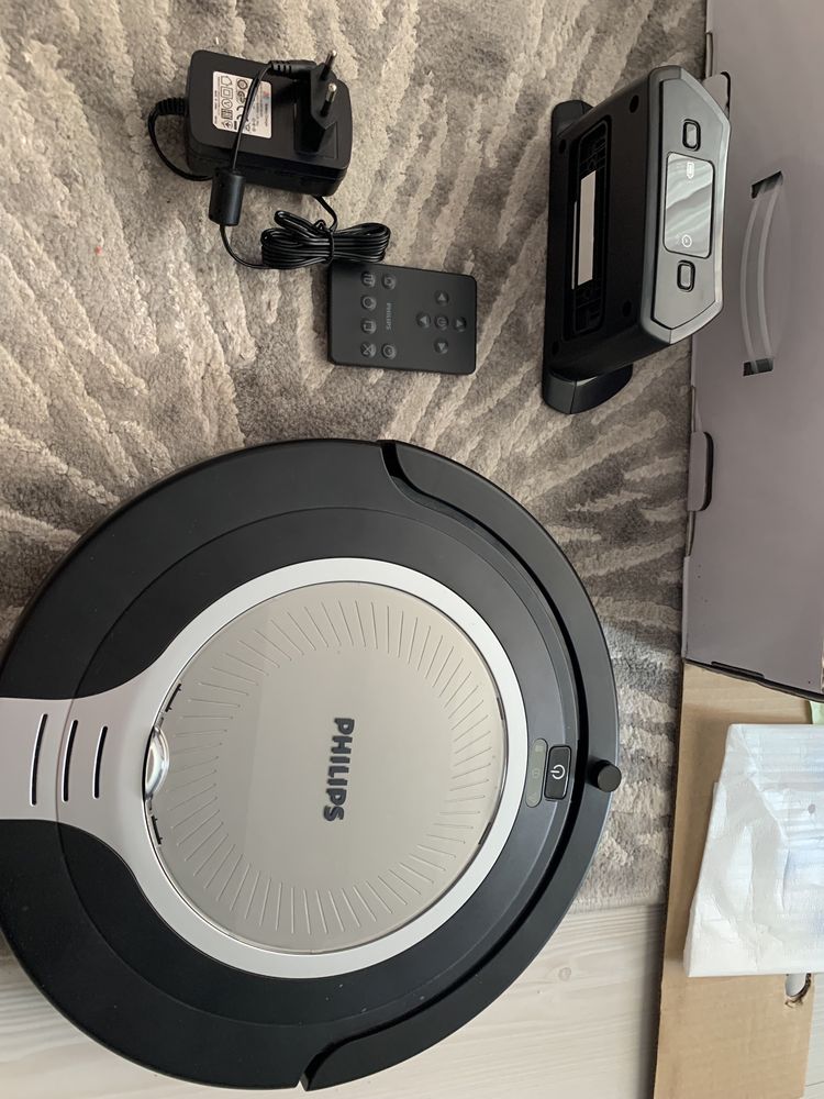 Робот Прахосмукачка Philips SmartPro Compact