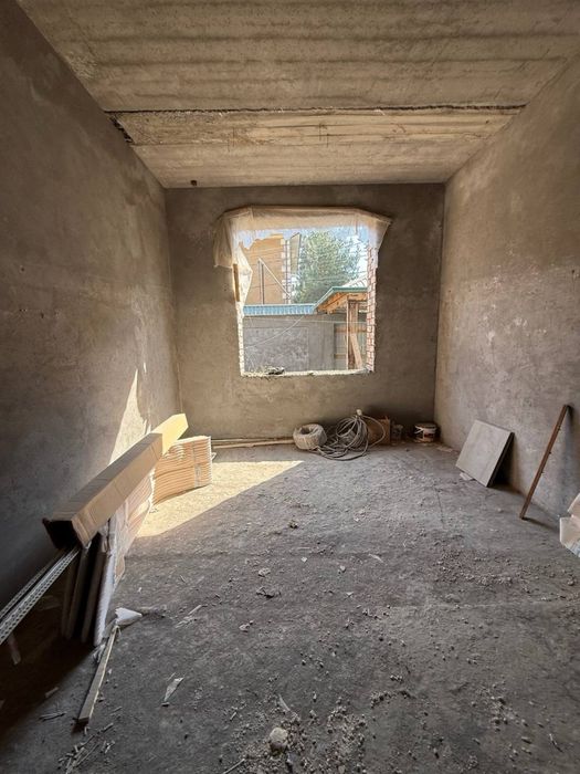 Срочно!! Мать и Дитя Продается Евро дом (Коробка) 4 соток