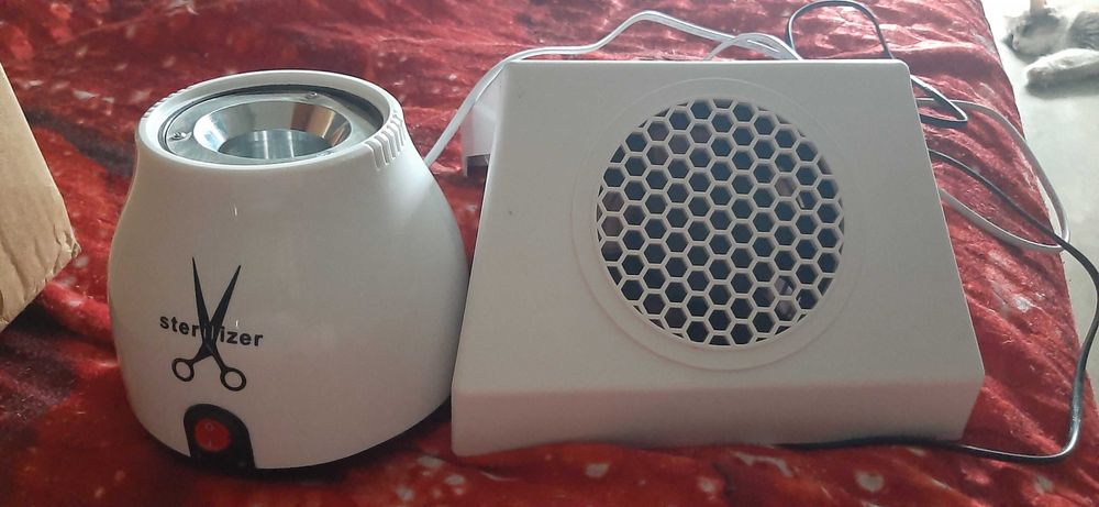 Вытяжка и стерилизатор