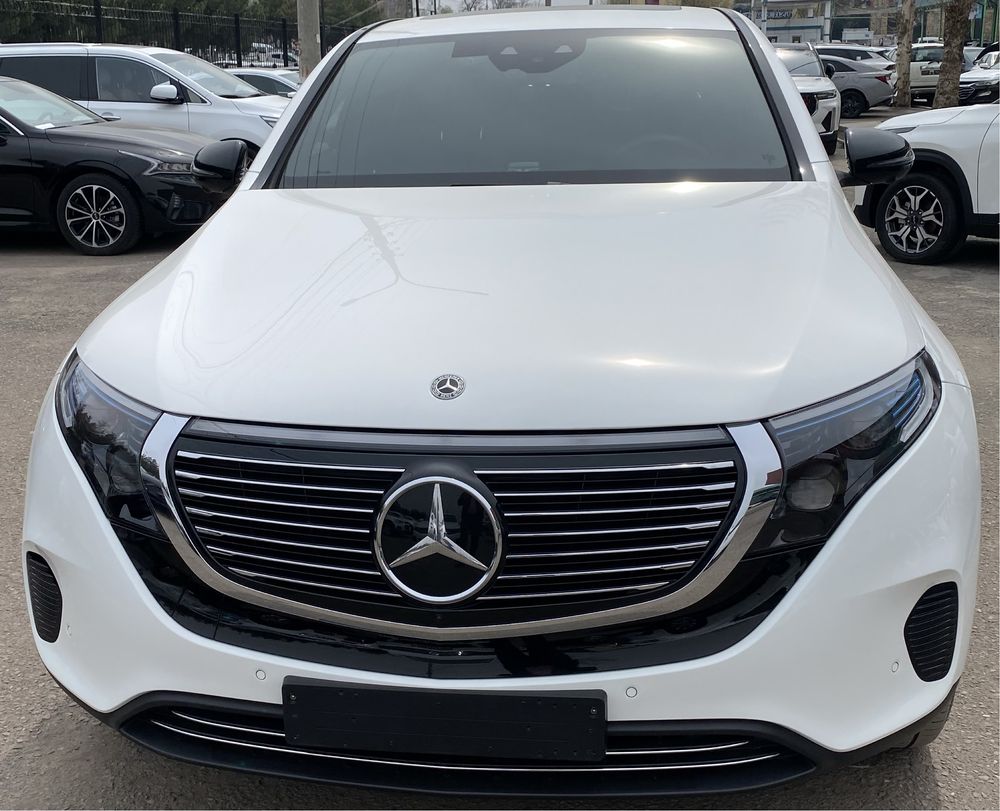 Продам электромобиль Mercedes Benz EQC 400 (4 matic)