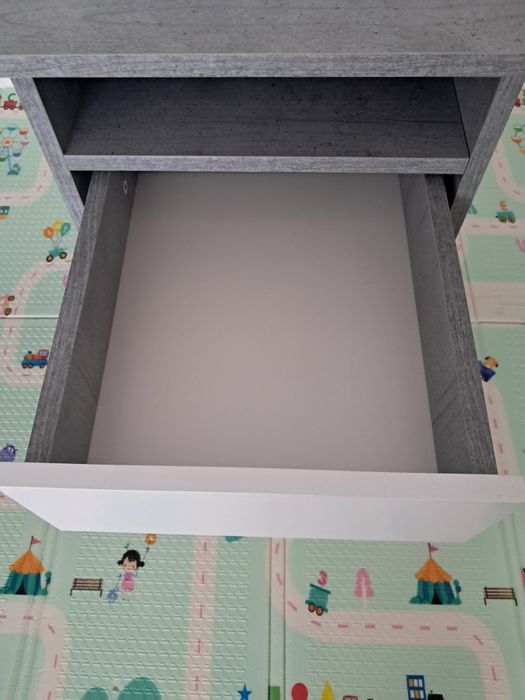 Birou Jysk gri cu alb