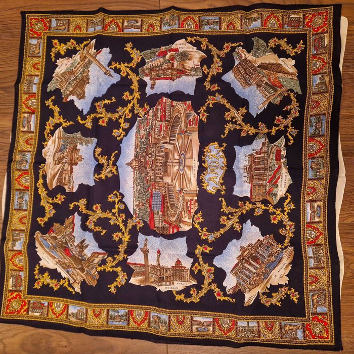 НАМАЛЕНИ Тънки квадратни шалове Рим, Испания, Виена, цветя