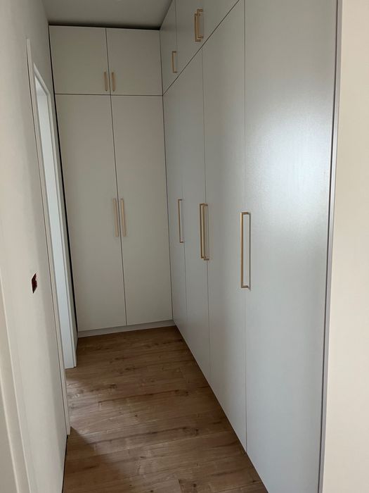 Dresing/Dulap în formă de L