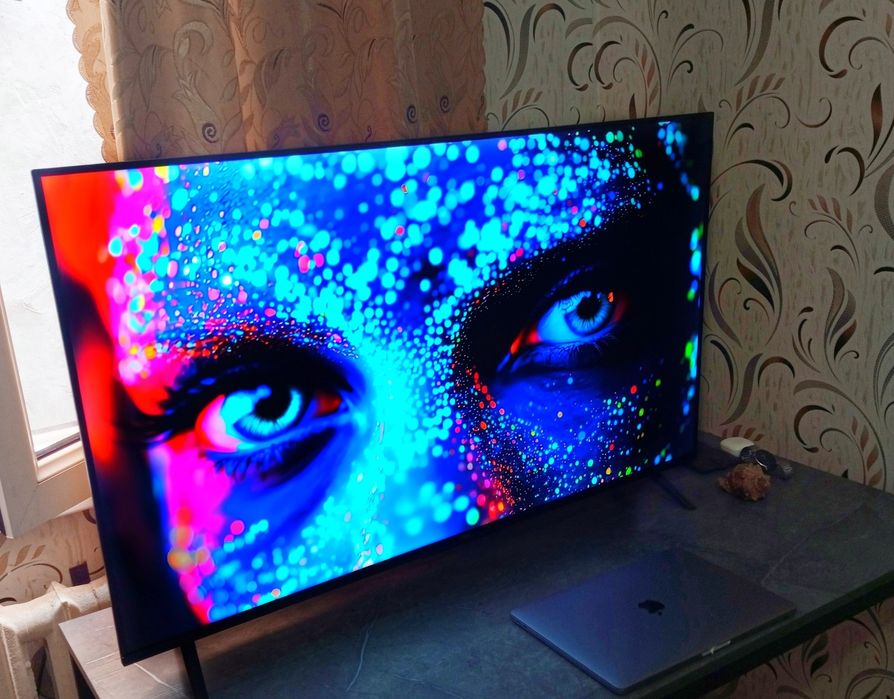 SMART 4К UHD/3840x2160/HDR10+/ 43" Идеальный.