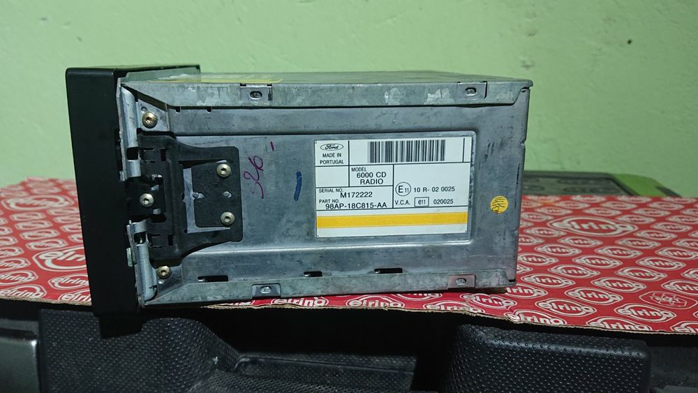 Работещо    CD 6000 RDS E-O-N  за форд,ford  мондео,галакси, транзит.