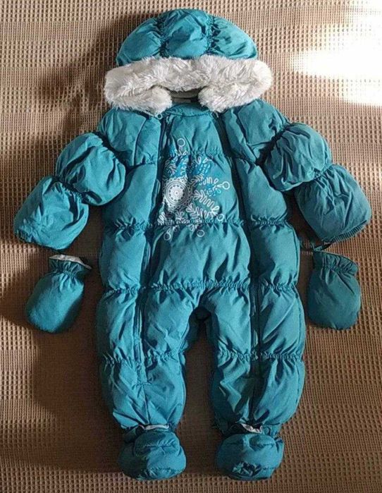 Детский комбинезон(пуховик)