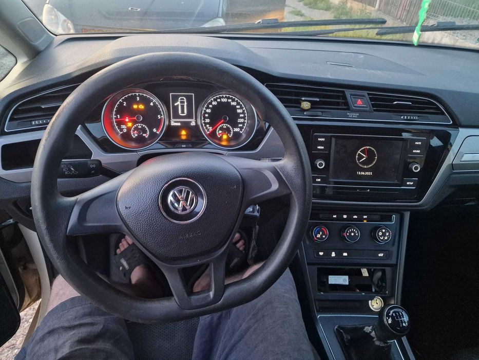 Volkswagen Touran 2.0 TDI cu 7 Locuri Euro6 Modell 2019 CutieManual 6T