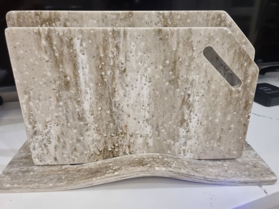 Продам доски на кухню искусственого камня