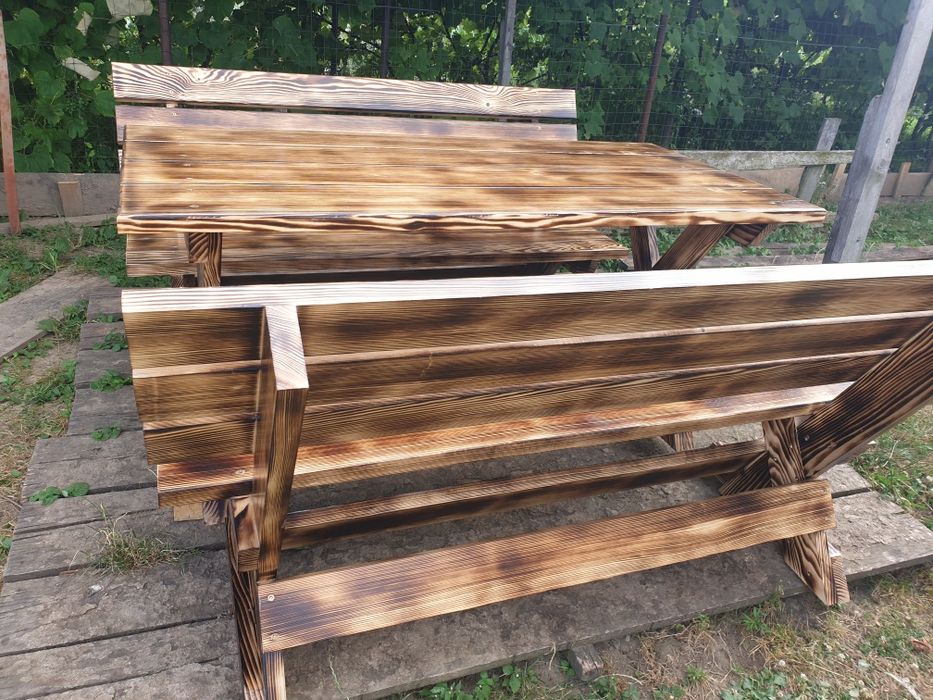 Set masa 1.70 cu 2 banci