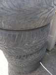 Гуми 4 броя 275/40/20 HANKOOK. Цената е да всички общо