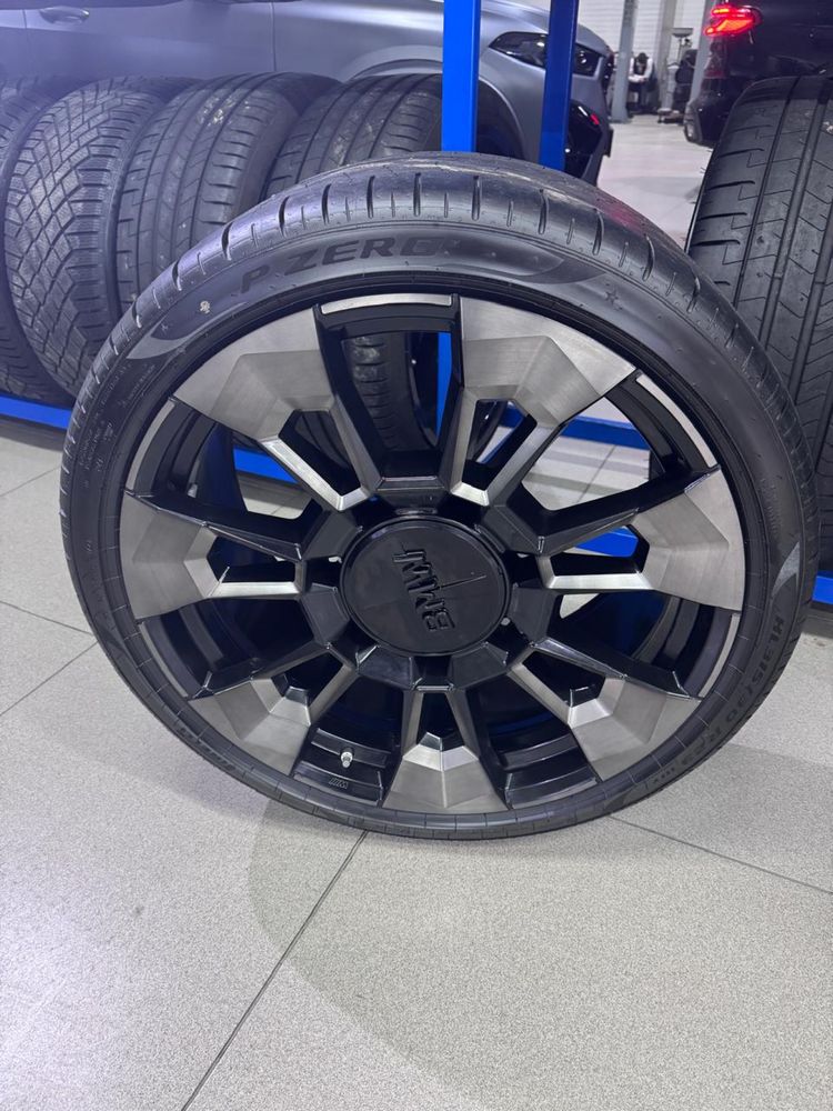 Диски BMW Pirelli P Zero R23