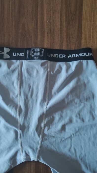 Colanți scurți Under Armour heatgear