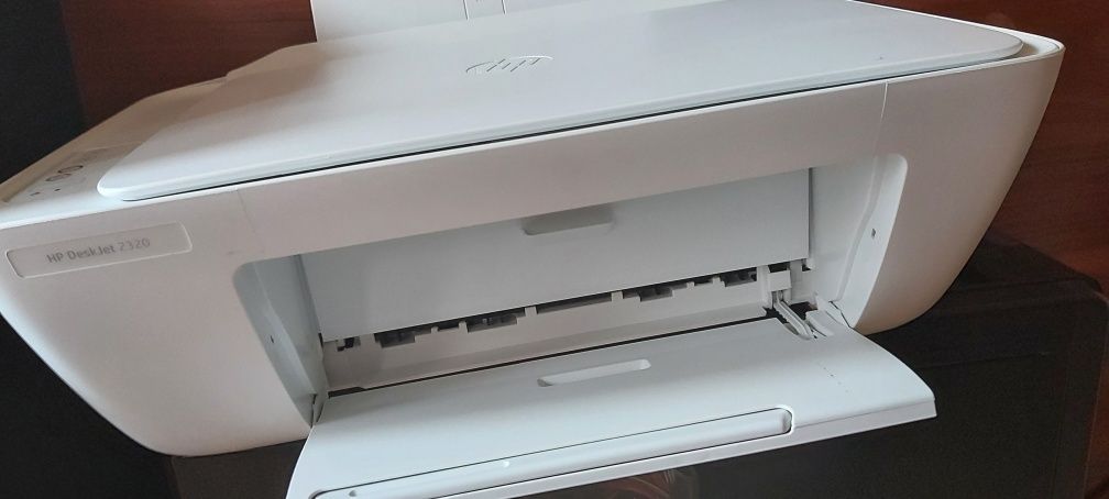 HP Deskjet 2320 multifunctionala