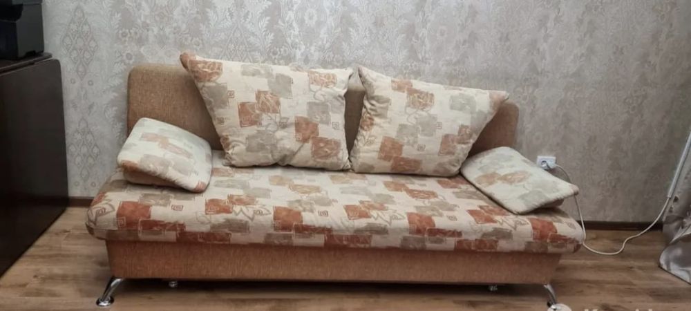Продам раскладной диван