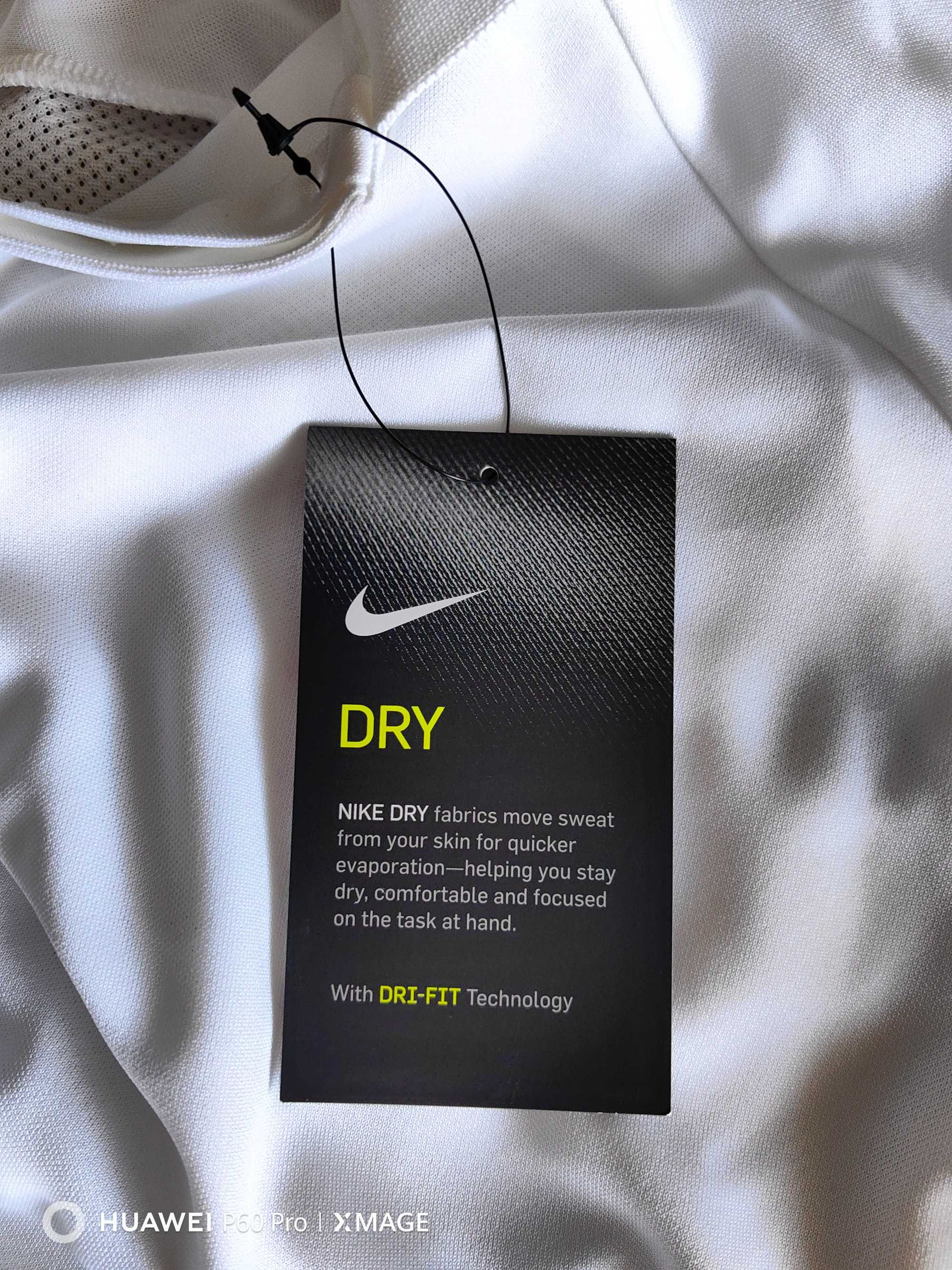 Нова мъжка тениска Nike !