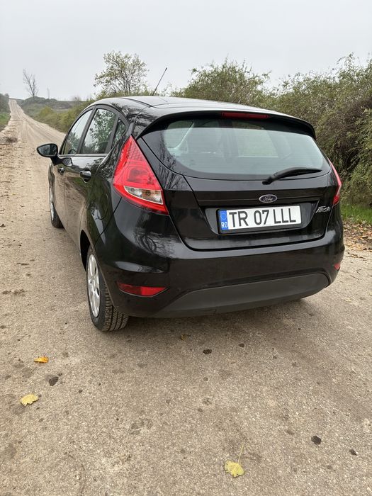 Ford fiesta 2010 1.2 benzina