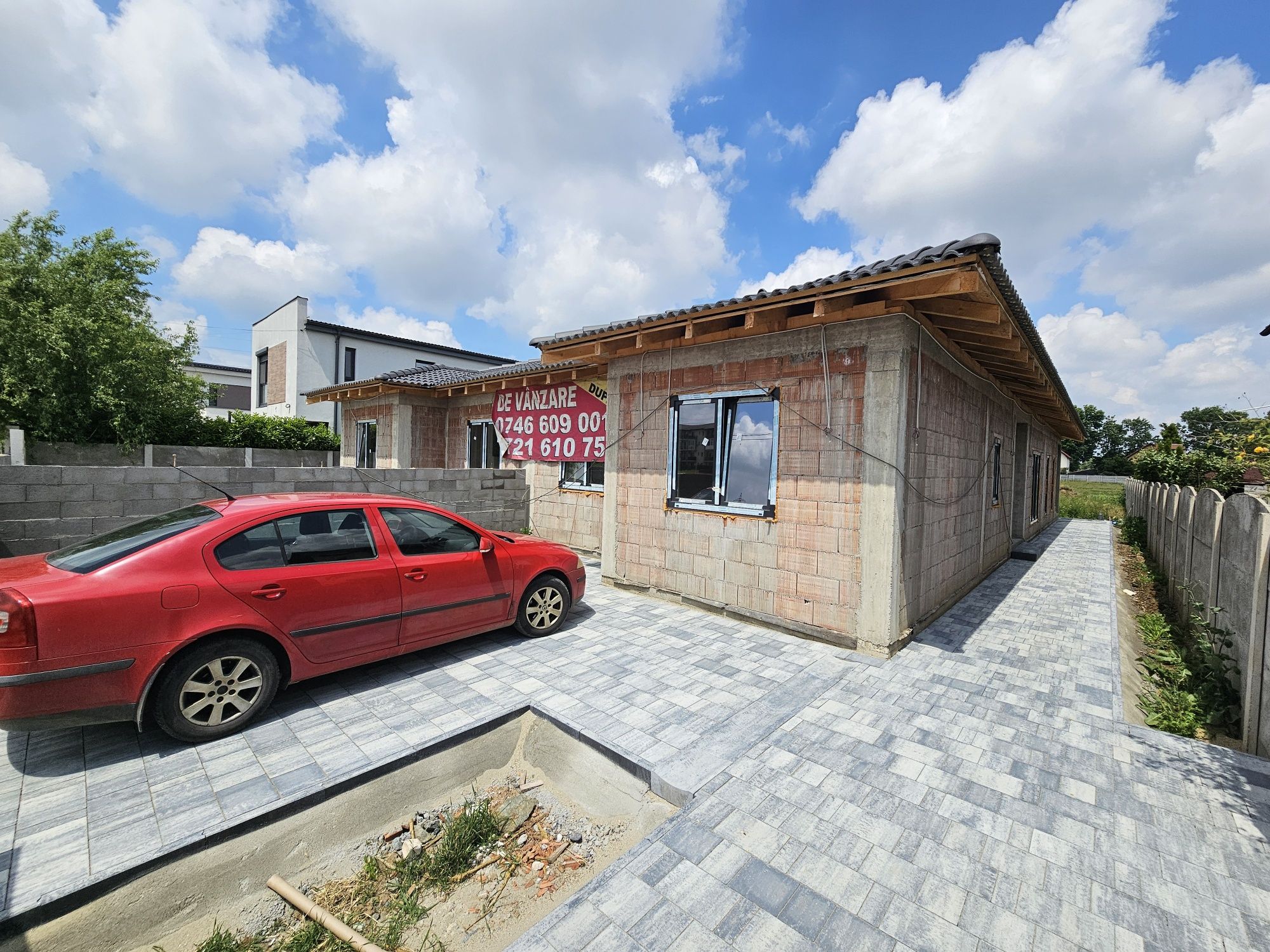 Casa duplex parter Giroc , 445mp teren fiecare jumătate , 114 mp utili