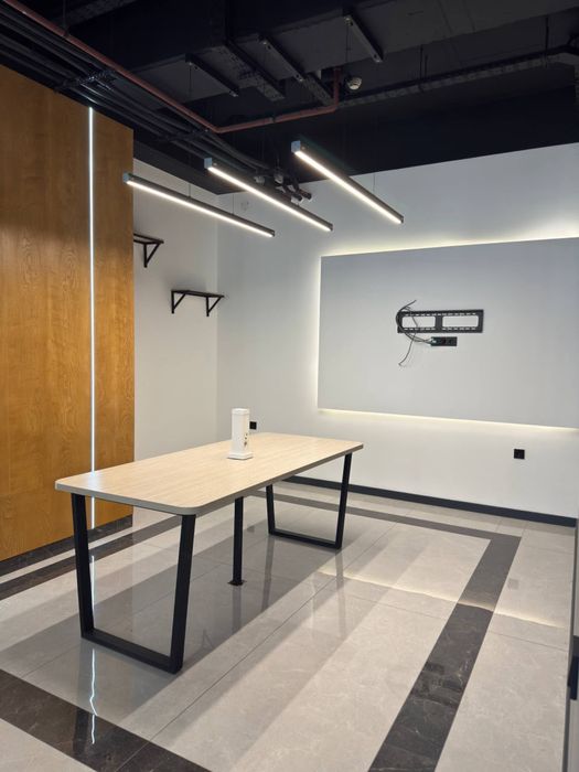 Срочно сдаётся в аренду нежилое помещение в Nest One 85 м2