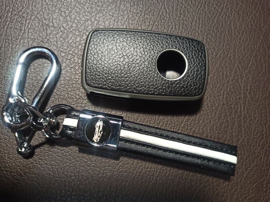 Калъф за ключ VW Polo Jetta Golf 5 6 R32 Tiguan Passat SEAT Skoda Yeti