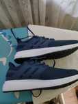 Adidasi firma ADiDAS noi marimea 43
