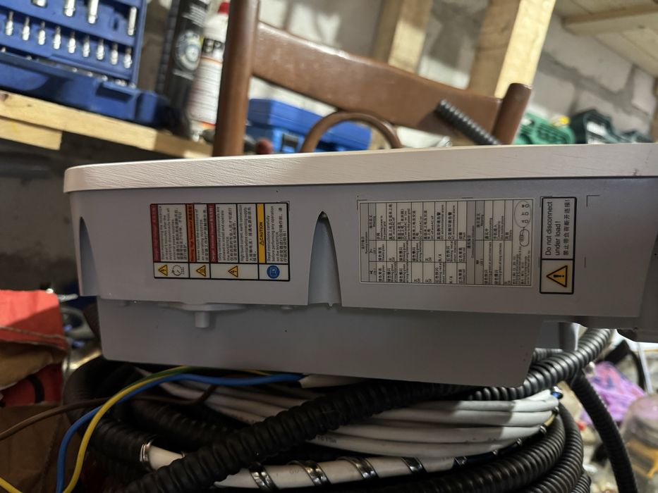 Invertor hibrid Huawey 5.5 kw