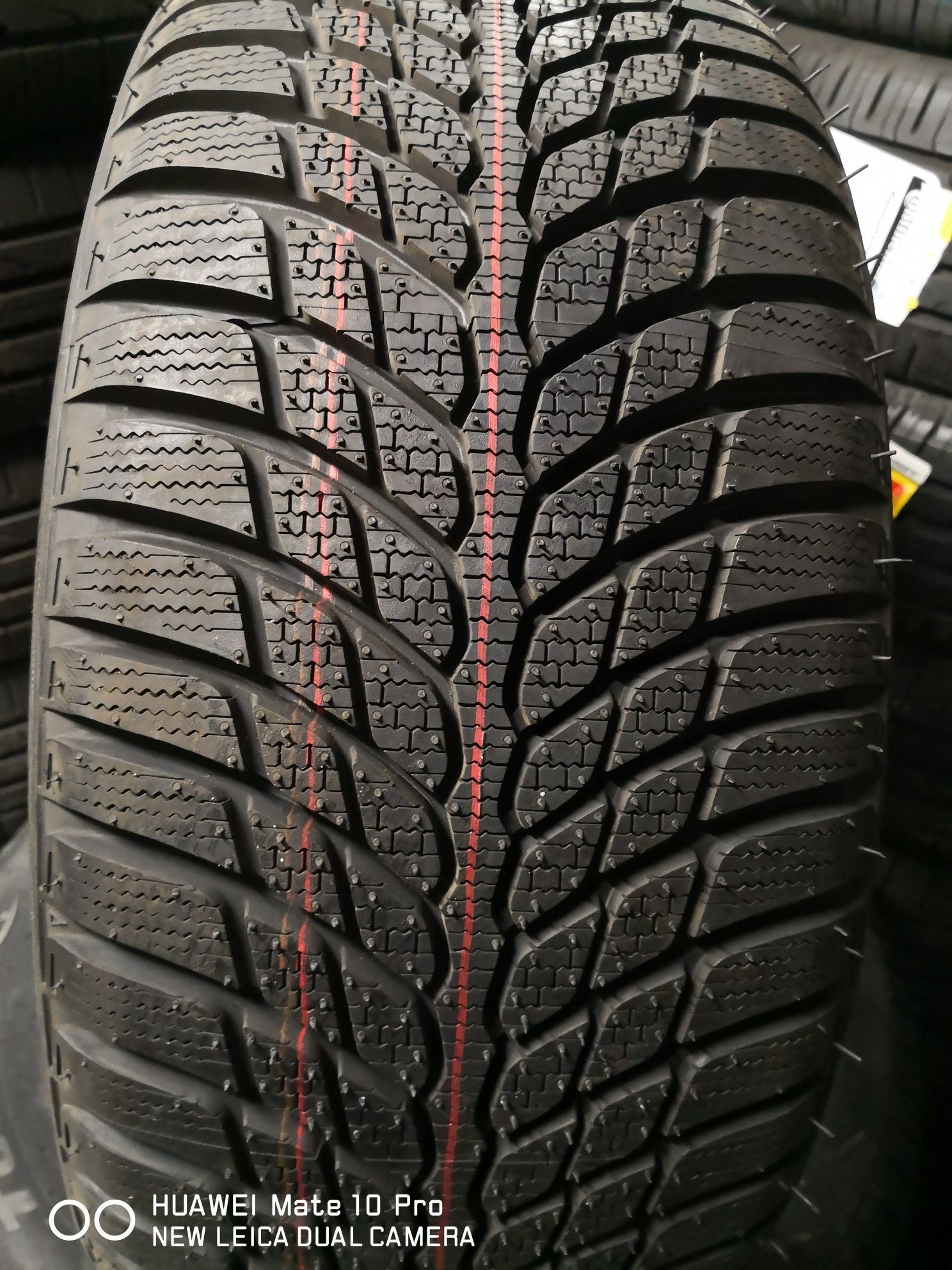 225 50 17 цола Bridgestone нов