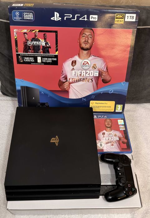 Playstation 4 Pro 1000Gb + джойстик + Fifa 20, PS4 Pro