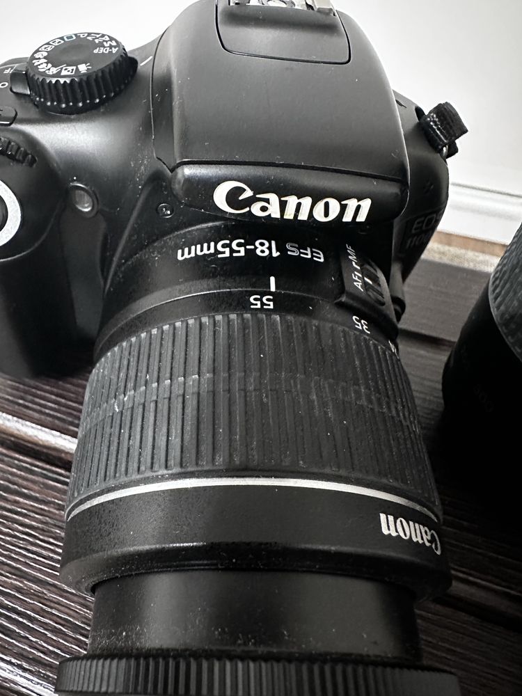 Canon  EOS  1100D