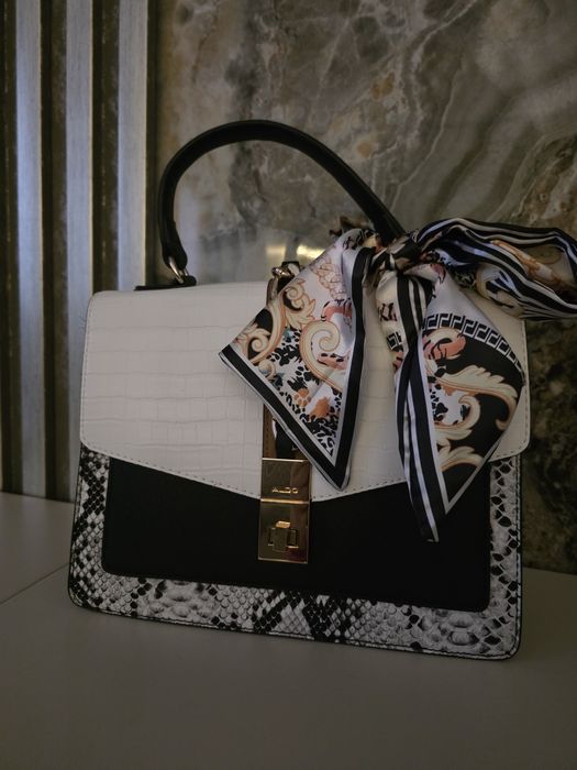 Geanta Aldo Noua, dimensiune medie