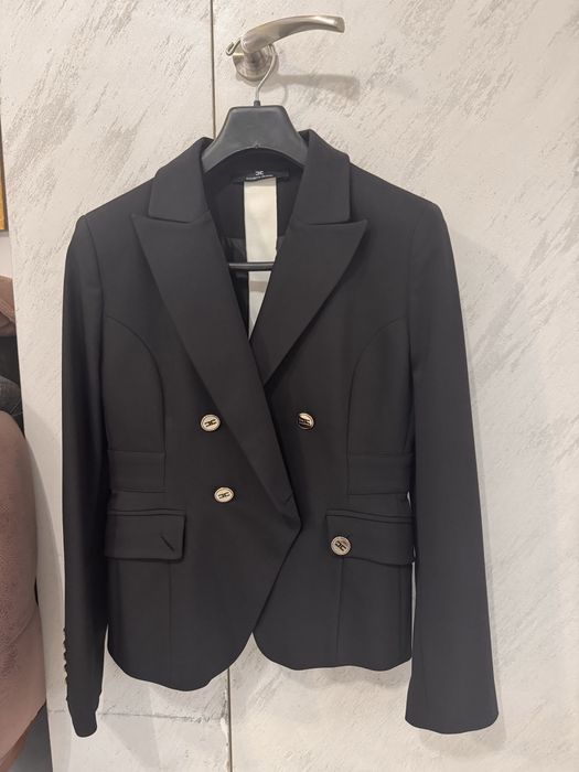 Elisabetta Franchi-сако M размер