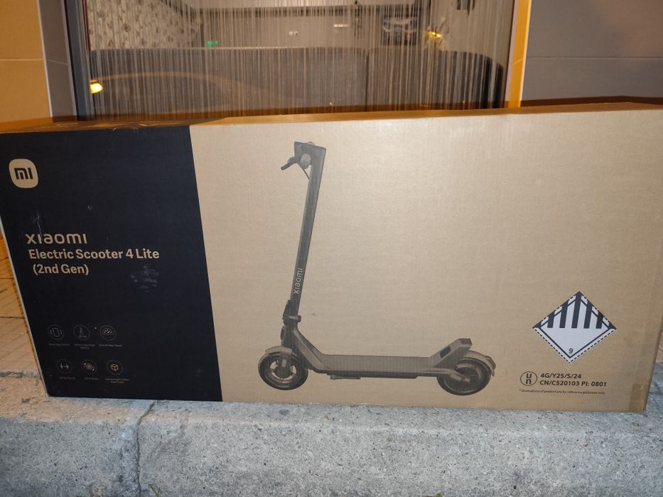 Електрически скутер-тротинетка XIAOMI SCOOTER 4 LITE 2ND GEN