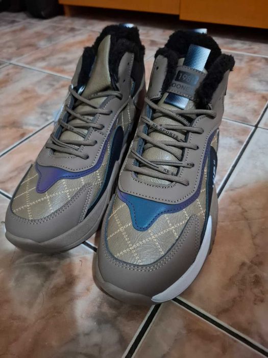 Ghete noi de iarna pt barbati marime 42