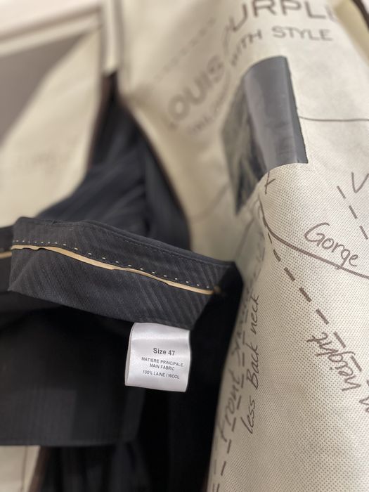 Costum Louis Purple negru cu dungi