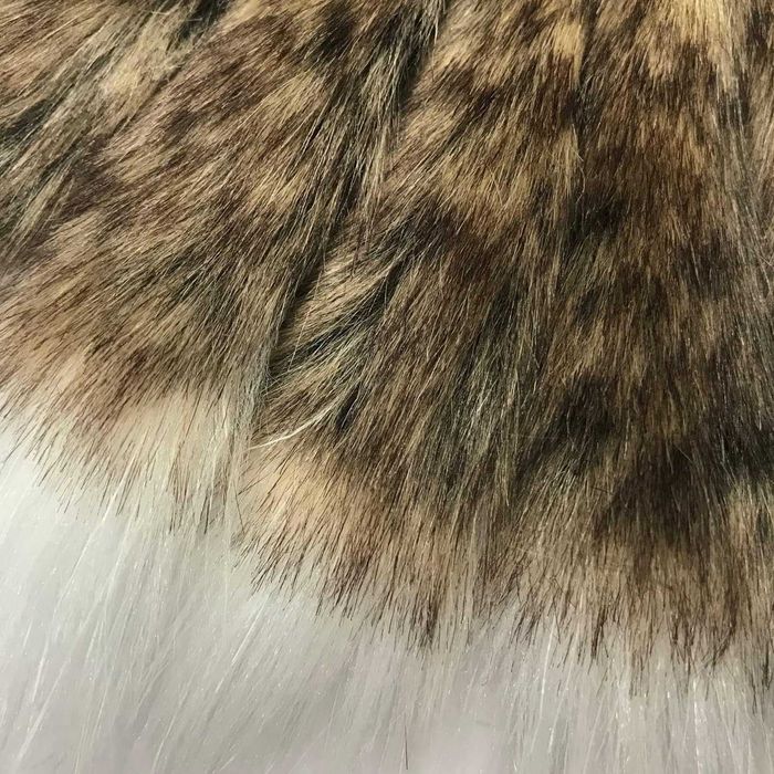 Atrapa electronica Icotec PD200 cu doua toppere vanatoare vulpe sacal