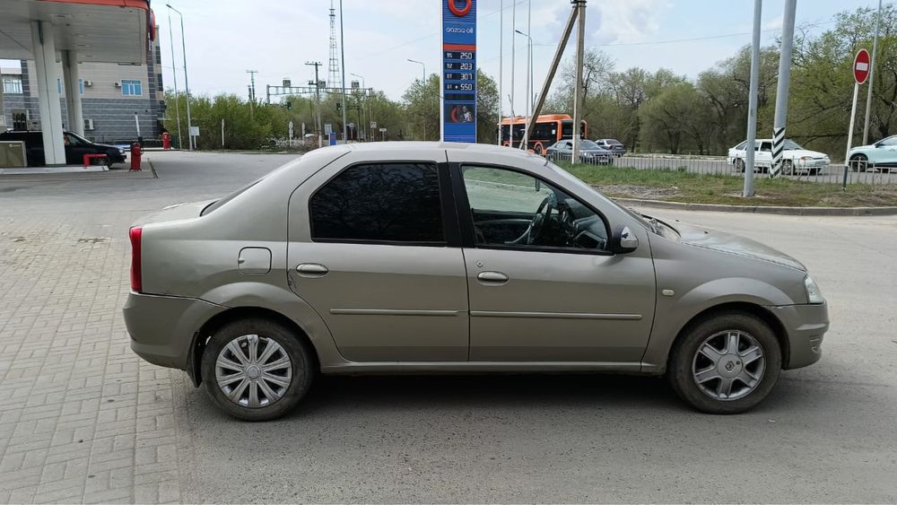 Аренда авто Рено Логан