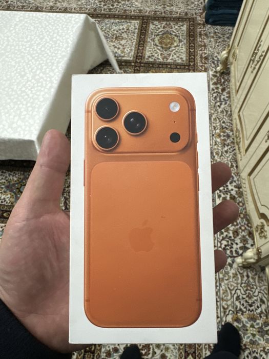 Iphone 17 pro 256 orange оранжевый цвет