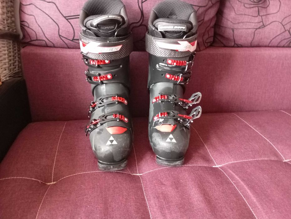 Ски обувки Fisher