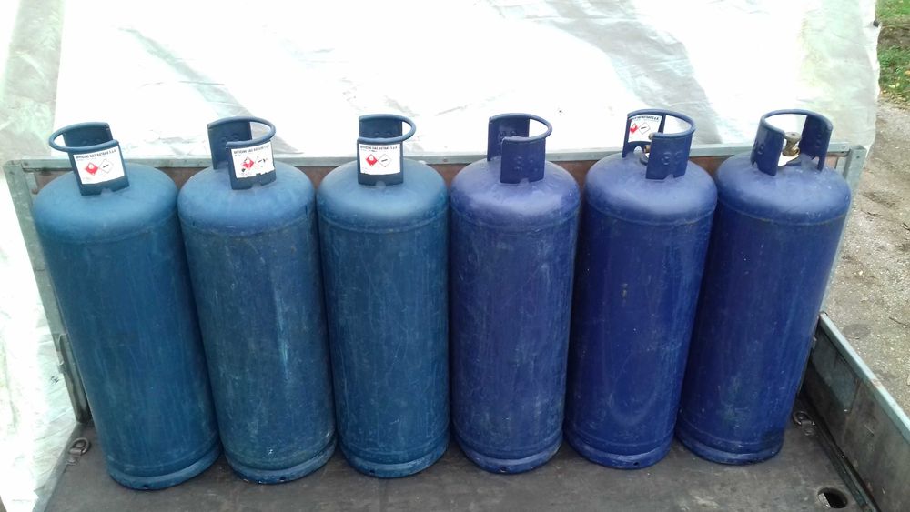 Туристически битови газови бутилки 60 L 25 kg сертификат стикер до2033