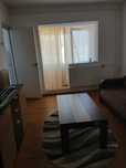 Inchiriez apartament cu o camera.